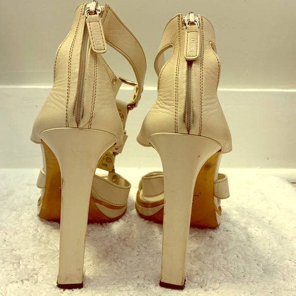 Gucci Cream Leather Gladiator Heels - Picture 4 of 7